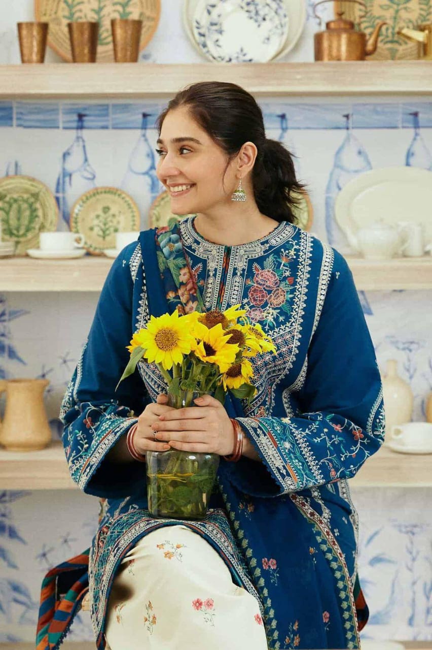 🌿 GlamHive Exclusive Green Chiffon Patch Work Suit | 3-Piece Luxury Ensemble 🌿
