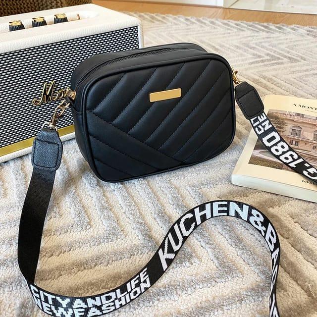 ✨ "Trendy Textured Crossbody Bag – Minimal Style, Maximum Charm + FREE Delivery"