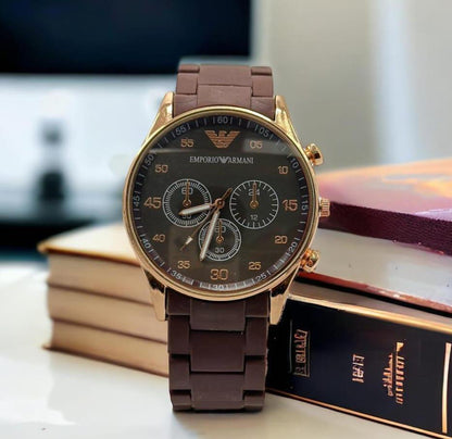 ✨ "Luxury Men’s Stainless Steel Watch – Iconic Style + FREE Delivery"