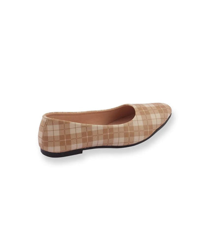 GlamHive™ Off White Printed Pumps – Elegant Charm & All-Day Comfort in One Step