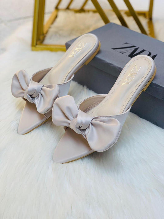“GlamHivePK™ Everyday Comfort Flats – Plain Casual Style for Women 👡 | Free Delivery 🚚”